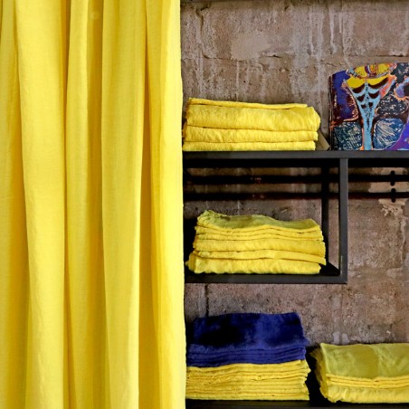 DESSUS DE LIT/RIDEAU jaune